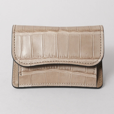 �J���[�o���G�[�V����