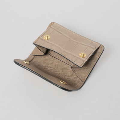 �J���[�o���G�[�V����