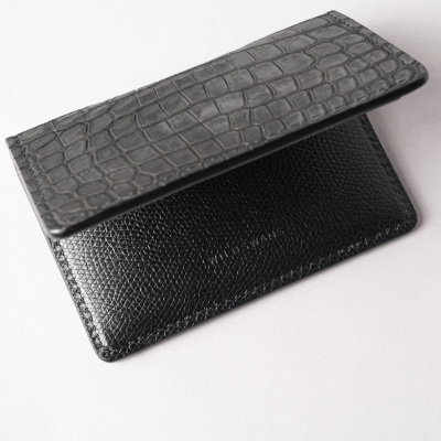 WILDSWANS�̍���͑f�����ŃV���v���Ȏd�l�ł��B