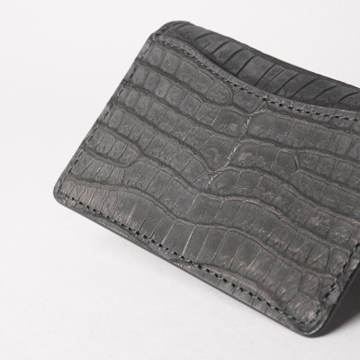 �Z���^�[�ŃL���C�Ȕ��̕��тł��B