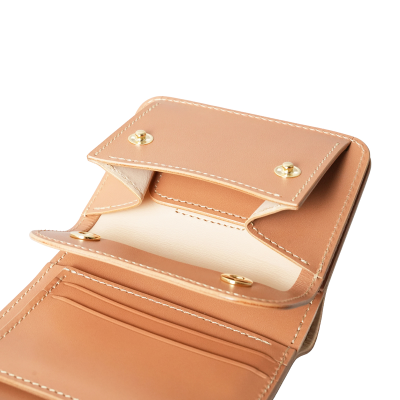 小型三つ折り財布《イーノ》ロイドヴァッシュ｜WILDSWANS(ワイルド