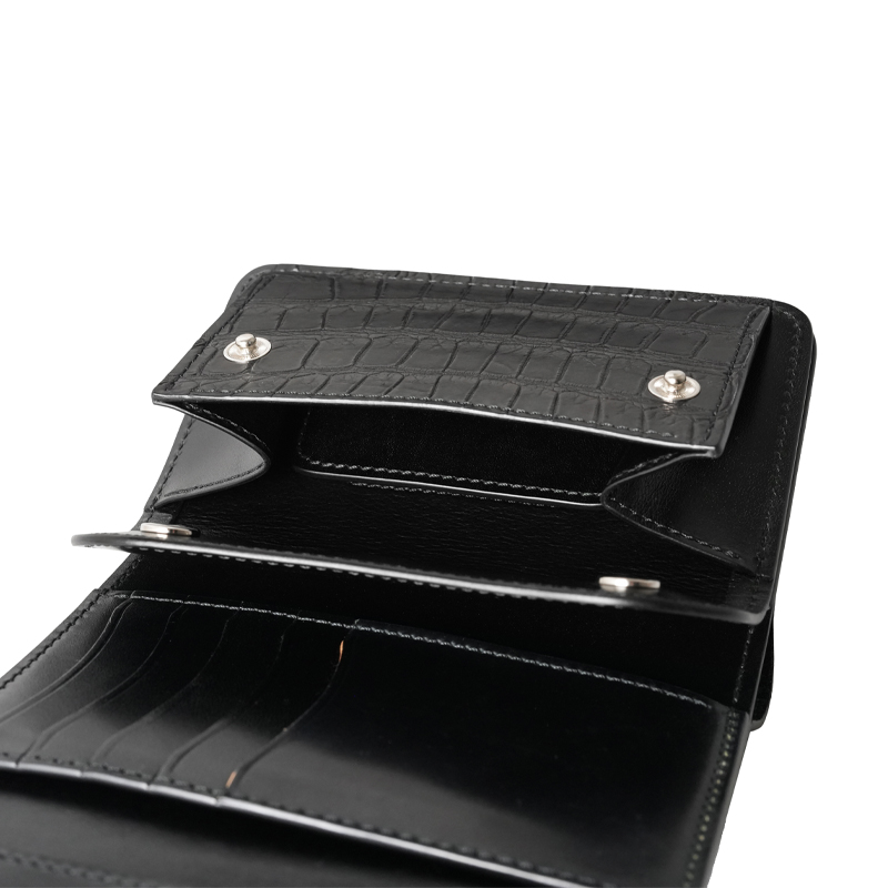希少 白鳥ロゴ ワイルドスワンズ バーン 三つ折財布 中型三つ折り財布《バーン》フルグレインブライドル｜WILDSWANS