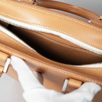 �����ɂ̓|�P�b�g������Ă��܂�