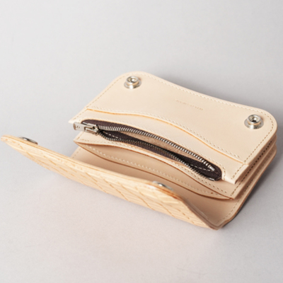 �J���[�o���G�[�V����