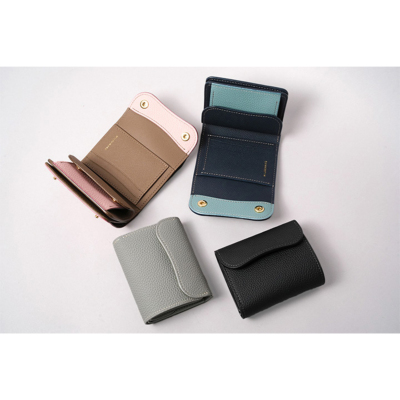 �J���[�o���G�[�V����