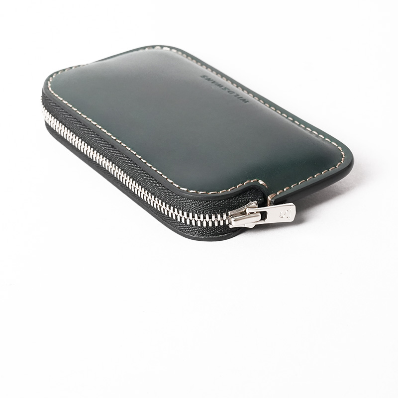 コードバン ケース SMOKEY MODEL マイクロマルチケース《ミナス》シェルコードバン限定色｜WILDSWANS