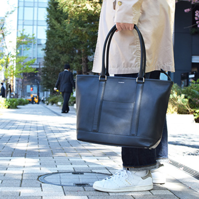 ���p�摜��BLACK�͊����ƂȂ��Ă���܂��B