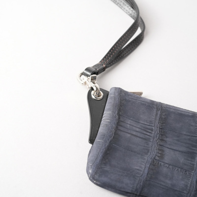 WILDSWANS���W�J����A�C���b�g�i�n�g���j�t���̐��i�ɂ̓i�X�J���t���̐��iTETHER��A�J���r�i�L�[�����O��S�AM�A���E���h�J���r�i�L�[�����O�̎��t�����\�ł�