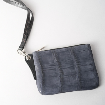 �J���[�o���G�[�V����