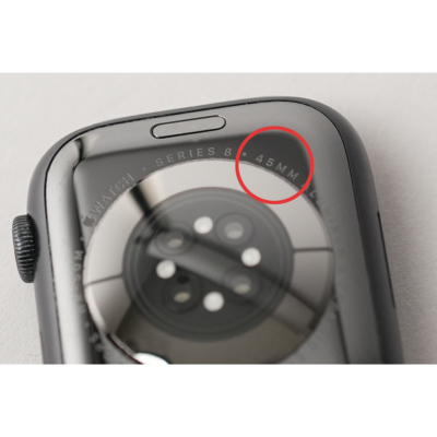 ケースサイズはapple watch本体の背面に表示されています。
