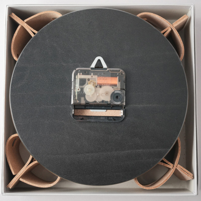 �P�O�d�r�Ɠd�r�W�͕t�����܂���