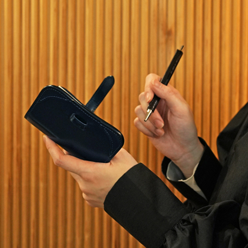 M5システム手帳《バース》サドルプルアップ｜WILDSWANS(ワイルド