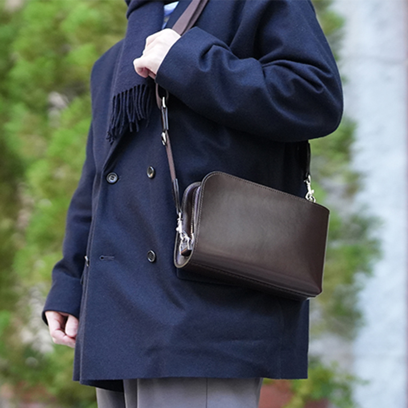 ミニショルダーバッグ《コリアー》サドルプルアップ｜WILDSWANS