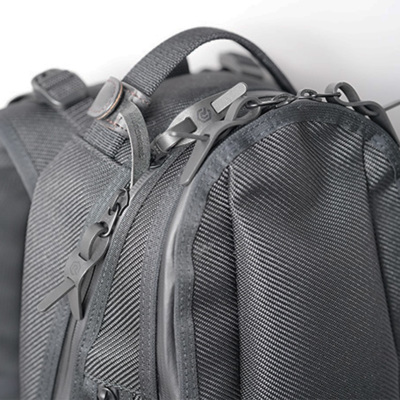 �m�x���e�B������