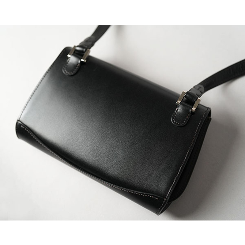 ミニショルダーバッグ《レトラ》サドルプルアップ｜WILDSWANS(ワイルド 