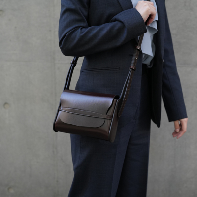 �J���[�o���G�[�V����