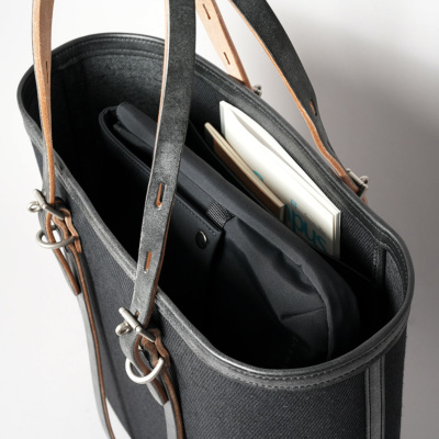 13.3 �C���`�� PC��A4�t�@�C�� ������o�b�O�C���o�b�O���g�p���Ă��]�T��������[�ʂł��B