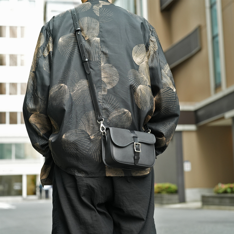 ほぼ未使用品 限定 ワイルドスワンズ × ソメス 860 ショルダーバッグ ショルダーバッグ《860ショルダー》SOMES ソメスサドル｜WILDSWANS